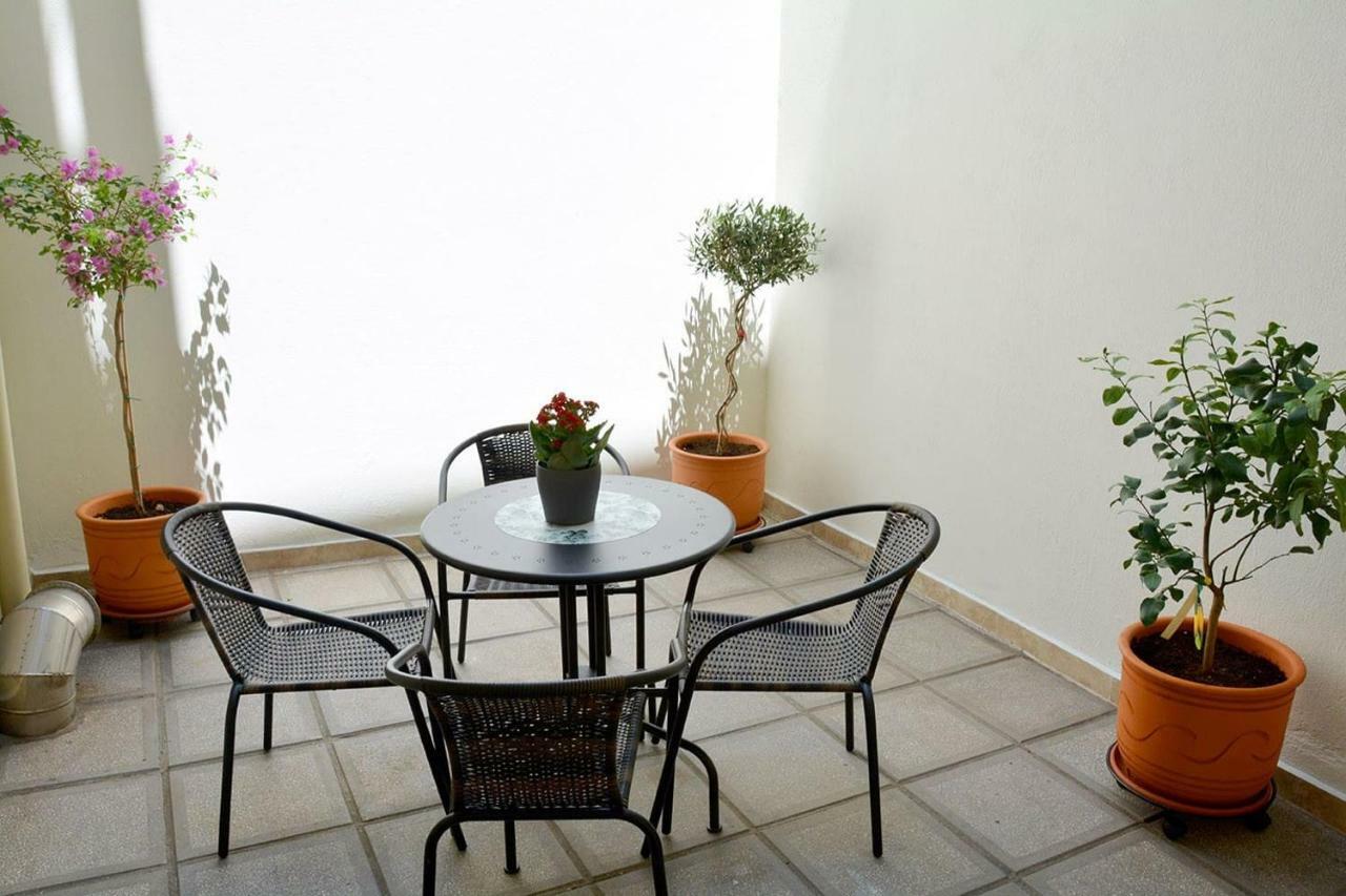 Quiet Urban Studio With Private Backyard Selanik Dış mekan fotoğraf